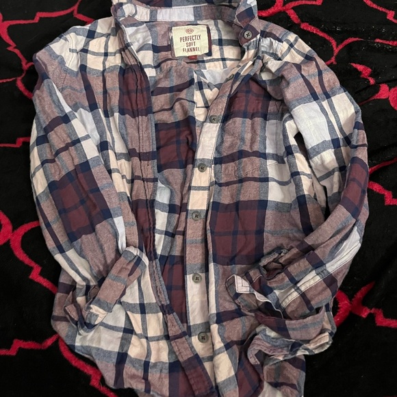 SO WOMENS Red white and blue flannel top size extra small EXCELLENT CONDITION!!! - Picture 2 of 5